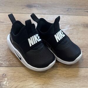 Nike Kids Black and White Sneakers